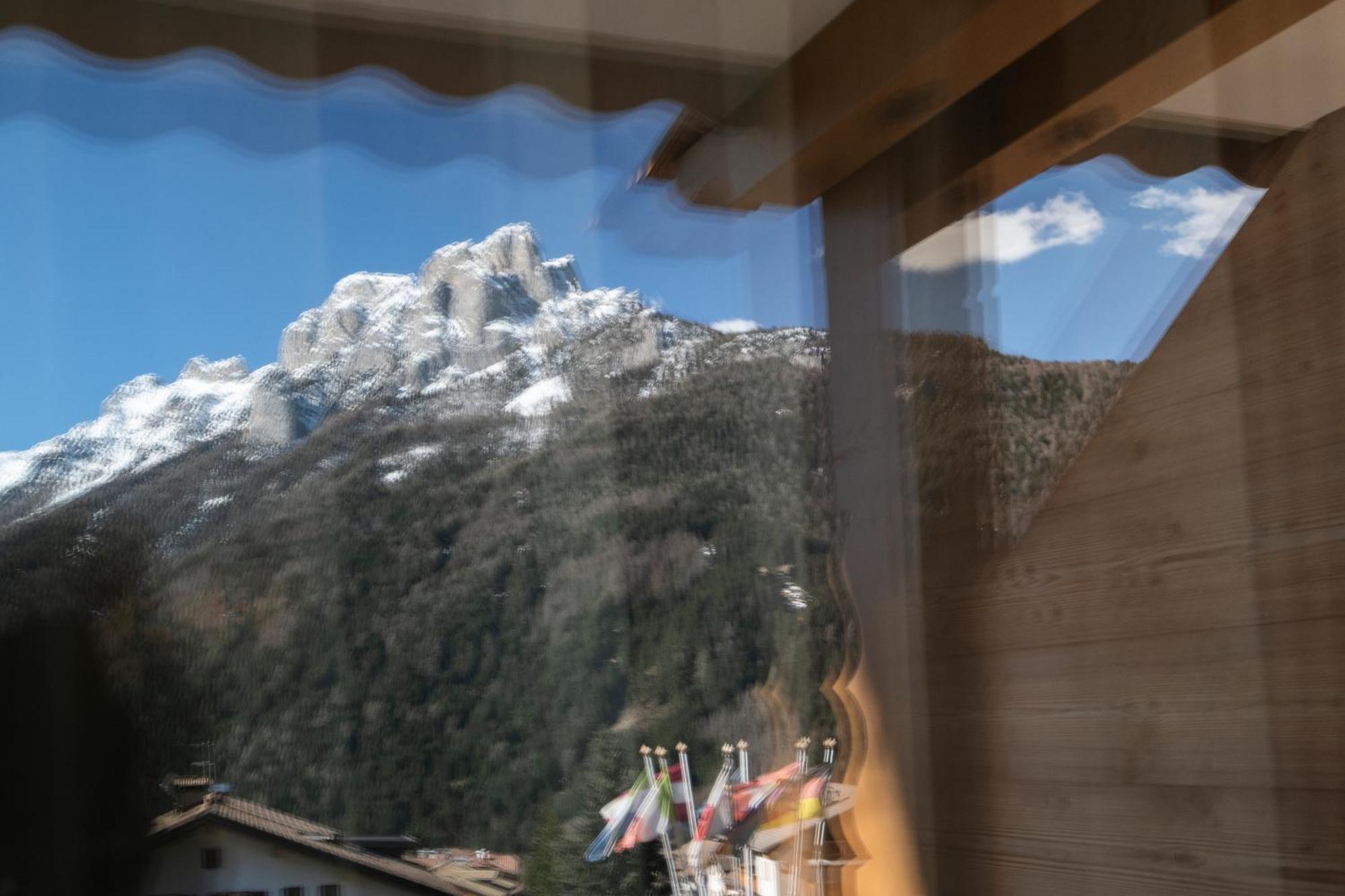 Berg Hotel Latemar Spitze Vigo di Fassa Exterior foto